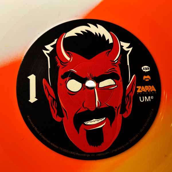 103125.svmusicrev.ZappaHalloween78candycornlabelside1.jpg