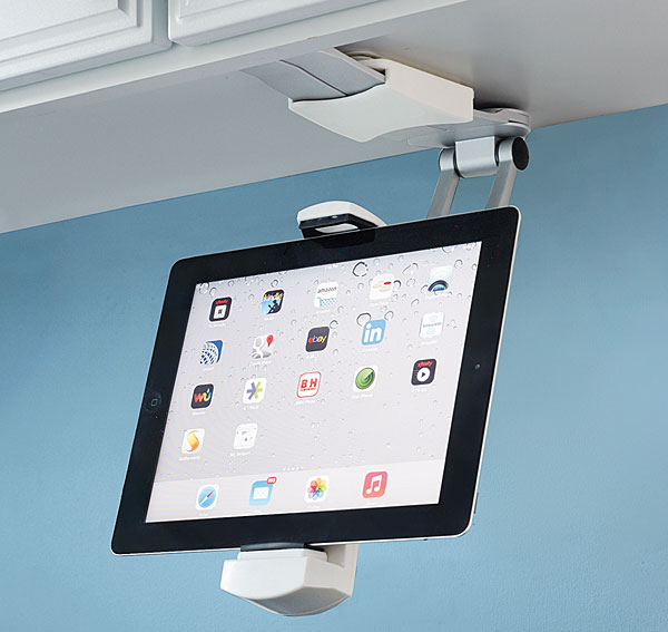 1114giftguide.ipadholder.jpg