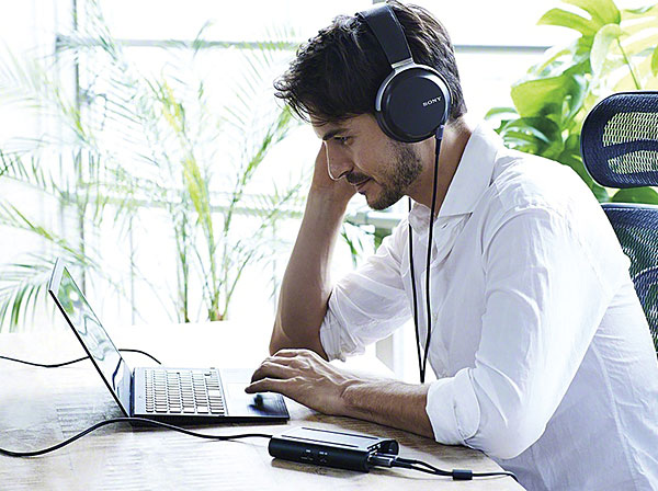 Five Portable Hi Res Dacs Compared Sony Pha 3 Amp Dac Sound Vision