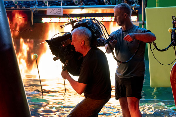 The CRAZY Camera James Cameron Built For AVATAR 2: The Way of